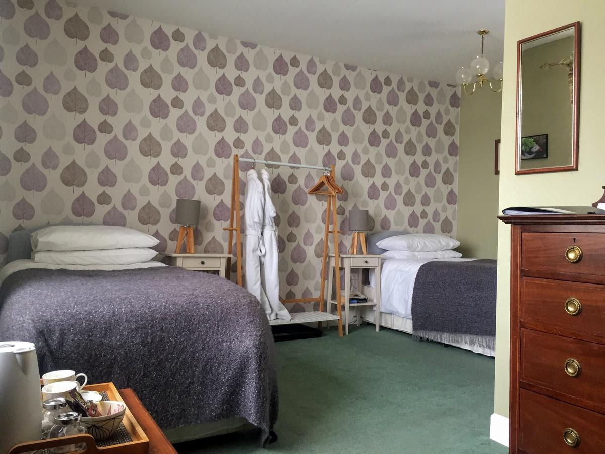 The Farmhouse Guesthouse Белфорд Екстер'єр фото